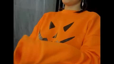 michell_rs online show from January 28, 12:36 am