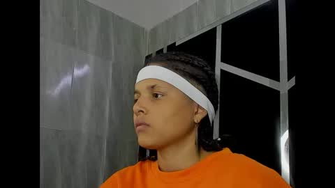 michell_rs online show from January 28, 3:47 am