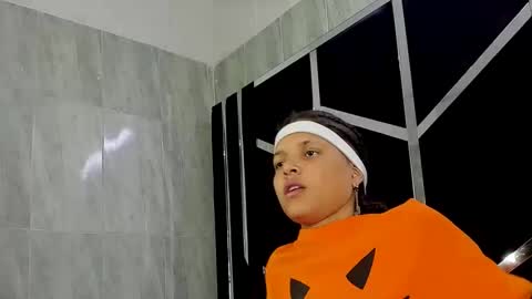 michell_rs online show from February 5, 4:16 am