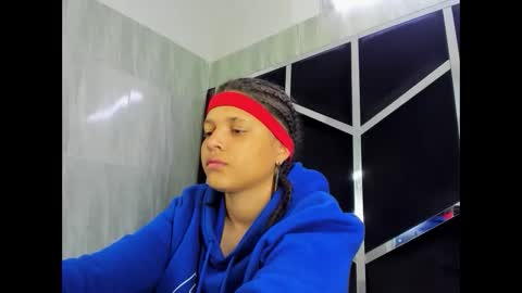 michell_rs online show from February 15, 1:10 am