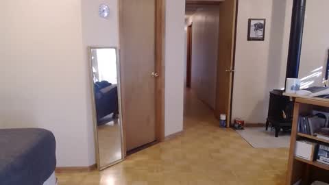 Snapshot of michelle209 chatting on February 22, 3:47 pm Michelle online show from February 22, 3:47 pm