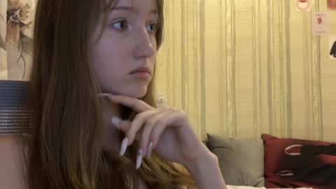 Snapshot of michelle_neely chatting on October 11, 9:35 pm michelle_neely online show from October 11, 9:35 pm