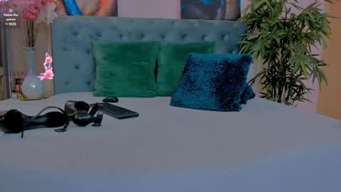 michellereys online show from January 28, 12:36 am