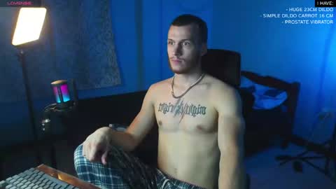 Snapshot of mickey_pict chatting on February 7, 11:34 am Mickey online show from February 7, 11:34 am