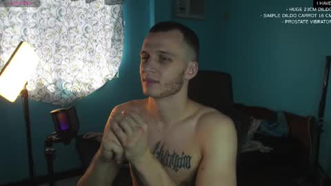 Snapshot of mickey_pict chatting on February 24, 5:54 am Mickey online show from February 24, 5:54 am