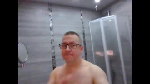 middleton2021 online show from December 6, 2:24 am