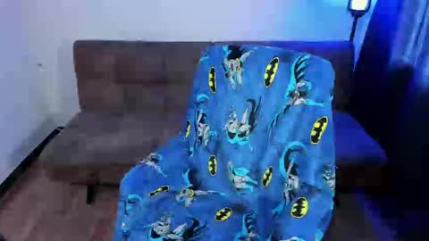 Snapshot of midnight07_ chatting on March 10, 3:20 pm Blue online show from March 10, 3:20 pm