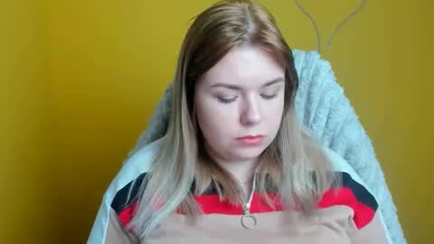 Mariana online show from November 29, 12:19 pm