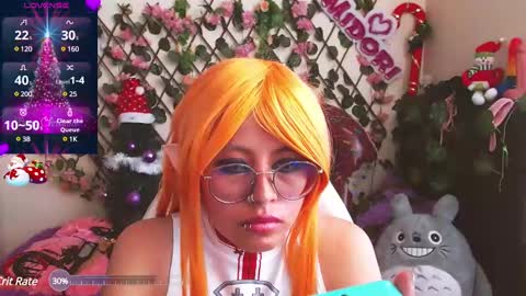 Snapshot of midoriquinn chatting on December 13, 9:52 pm Midori 7u7 online show from December 13, 9:52 pm