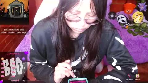 Snapshot of midoriquinn chatting on October 6, 2:47 pm Midori 7u7 online show from October 6, 2:47 pm