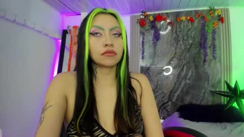 midory_ online show from October 14, 4:35 am