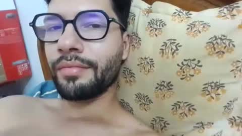 Snapshot of midoumas1 chatting on September 13, 2:17 pm Sam online show from September 13, 2:17 pm