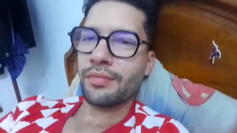 Snapshot of midoumas1 chatting on October 12, 4:50 pm Sam online show from October 12, 4:50 pm