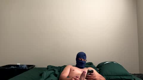 Snapshot of miguel_615 chatting on October 22, 11:15 pm miguel_615 online show from October 22, 11:15 pm