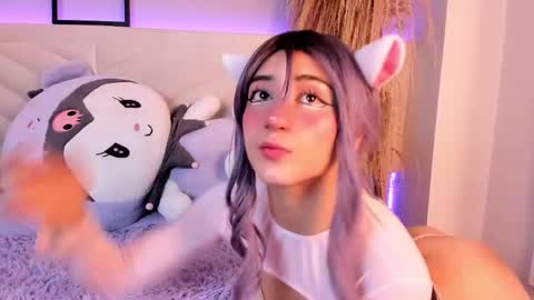   online show from February 11, 12:05 pm