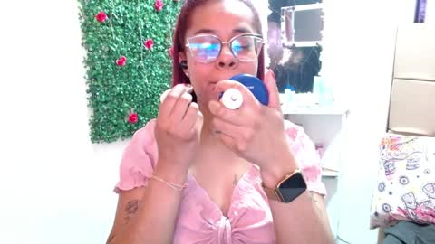 miia online show from January 25, 5:08 pm