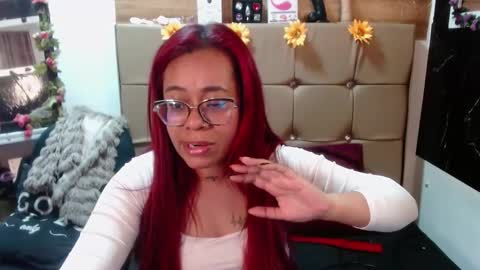 miia online show from October 10, 7:02 pm