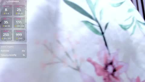 Mia online show from December 27, 3:31 am