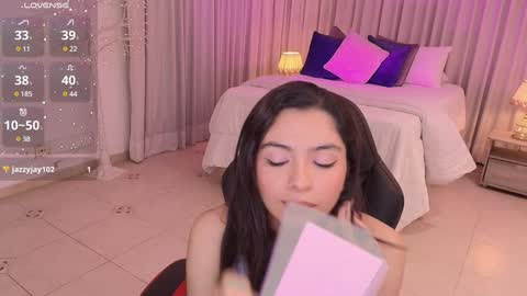 Mia online show from January 30, 3:55 am