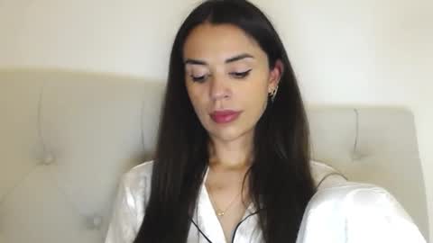 Snapshot of mika_gold7 chatting on September 10, 7:47 pm Mika online show from September 10, 7:47 pm