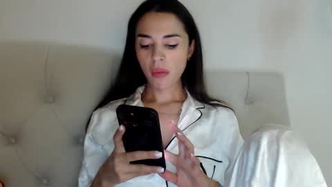 Snapshot of mika_gold7 chatting on October 20, 6:08 pm Mika online show from October 20, 6:08 pm