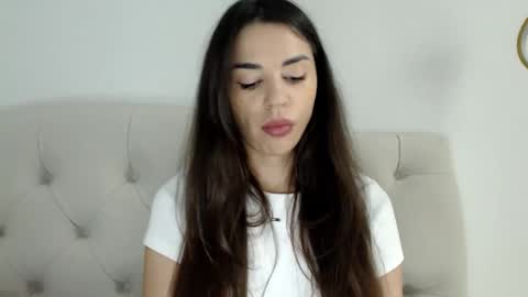 Snapshot of mika_gold7 chatting on November 23, 11:21 am Mika online show from November 23, 11:21 am