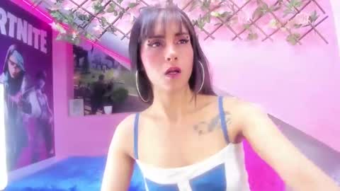 mikaela303av online show from October 30, 4:25 am