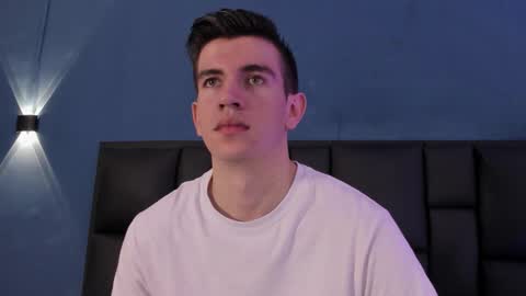 mikael online show from November 2, 10:12 pm