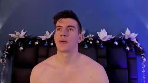 mikael online show from November 25, 5:07 am