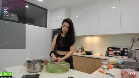 Miko now i live in Vietnam online show from February 18, 12:39 pm