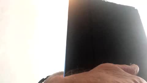 Snapshot of mike26051 chatting on November 13, 11:31 am mike26051 online show from November 13, 11:31 am