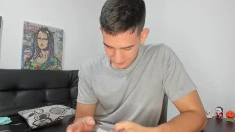 mike3xxx online show from November 21, 2:10 am