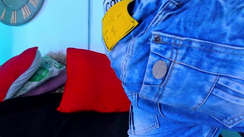 Mike 0233 online show from December 15, 10:18 am