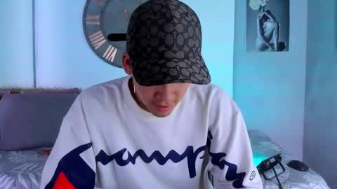 Mike 0233 online show from January 7, 3:35 am