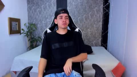 Mike 0233 online show from September 24, 2:48 am