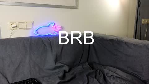 Snapshot of mike___magic chatting on January 4, 3:28 pm Mike Magic online show from January 4, 3:28 pm