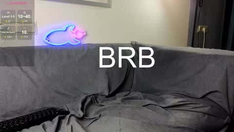 Snapshot of mike___magic chatting on January 11, 3:52 pm Mike Magic online show from January 11, 3:52 pm