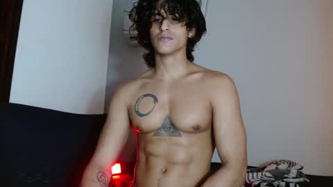 Snapshot of mike_d1030 chatting on December 9, 10:09 pm mike_d1030 online show from December 9, 10:09 pm