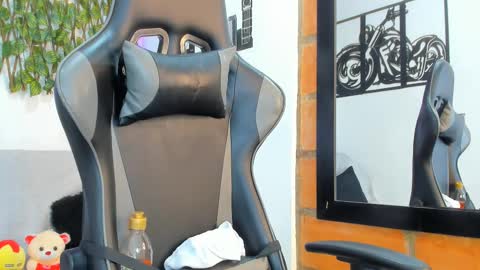 mike kilian1 online show from February 13, 2:09 pm