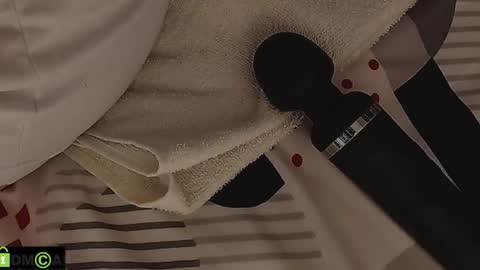 Mikell Williams online show from December 19, 12:45 pm