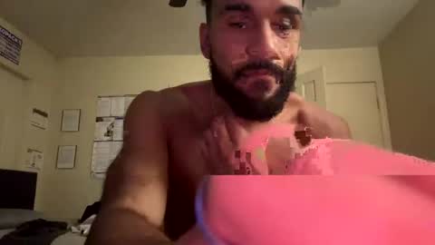 Snapshot of mikemikemikey9996 chatting on October 5, 2:54 am mikemikemikey9996 online show from October 5, 2:54 am