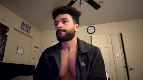 Snapshot of mikemikemikey9996 chatting on October 24, 1:13 am mikemikemikey9996 online show from October 24, 1:13 am