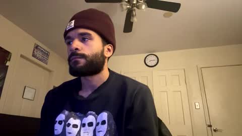 Snapshot of mikemikemikey9996 chatting on November 21, 1:15 am mikemikemikey9996 online show from November 21, 1:15 am