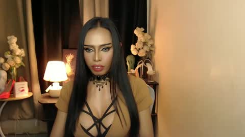 Mistress MikeyAlawi online show from February 24, 6:49 am