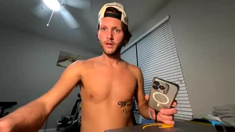 mikeywhite123 online show from December 14, 10:13 am