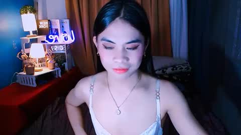 Mikhayla and Zeus online show from January 10, 5:05 am