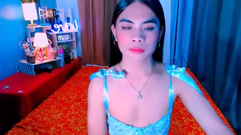 Snapshot of mikhaylaanderson chatting on February 18, 2:05 am Mikhayla online show from February 18, 2:05 am