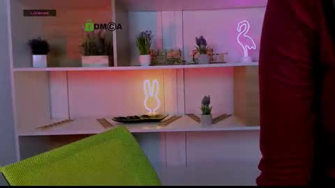 miki_ti online show from November 12, 6:14 am