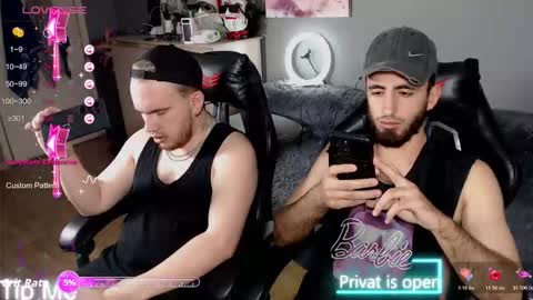 MIKI ENN ALEKS online show from October 22, 10:04 am