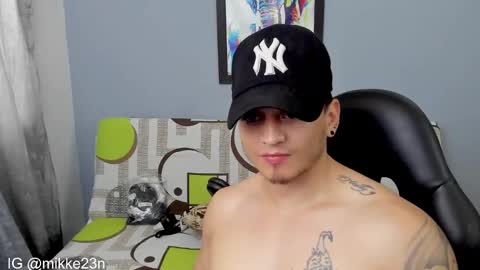 Snapshot of mikke_love chatting on February 7, 4:35 pm MIKKE online show from February 7, 4:35 pm